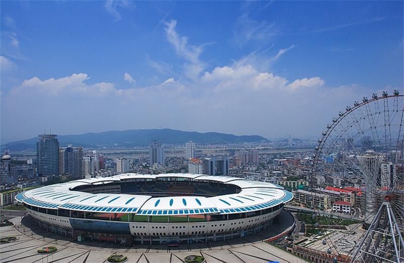 長沙賀龍?bào)w育館所用建材：泓冠SUS304不銹鋼